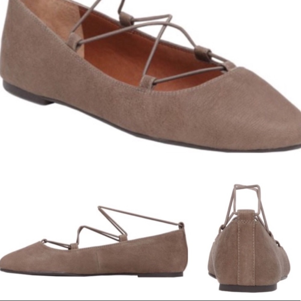 Lucky Brand Aviee Lace Up Flats New in Box Sz 7